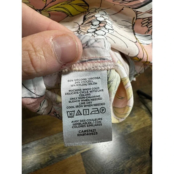 Ann Taylor Loft Floral Bubble Ruffle Sleeve Hem  Dress Size 2 - Picture 5 of 6